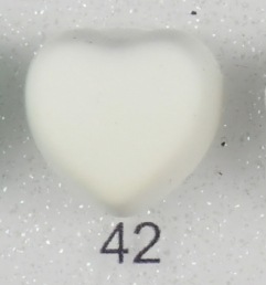 Hui cubre el pañuelo sin costuras magnético hebilla fija collar clip anti-exposición bufanda de seda accesorios en forma de corazón hebilla fuerte transfronteriza