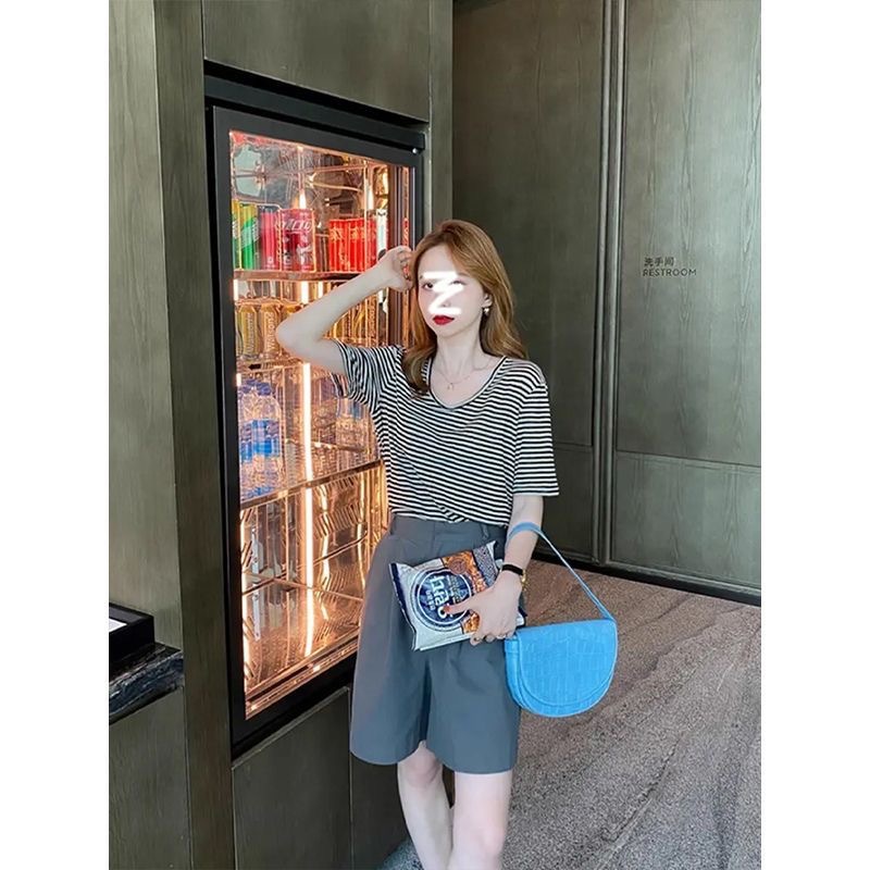 Camiseta de rayas de manga corta de cuello en U para mujeres 2026 verano nuevo estilo coreano suelto delgado hombro superior estudiantil camiseta universal