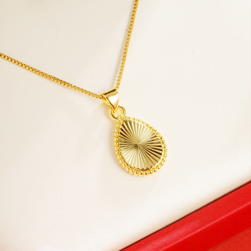 Nueva Vietnam gota de oro colgante de la moda de las mujeres transfronterizas viven joyería caliente Yiwu suministro de joyas al por mayor