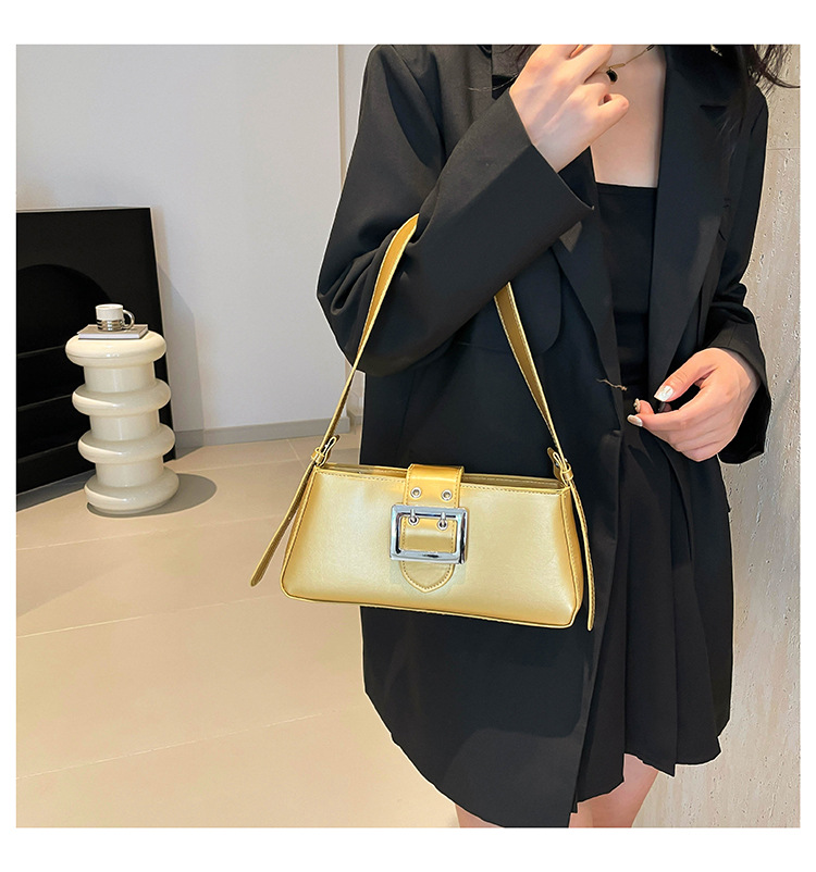 Uformell armhule for kvinner 2024 Ny enkel fransk pinne Fasjonabel vestlig stil Håndholdt pendlerskulder liten firkantet_voghion.com