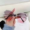 Fashionable sunglasses, sun protection cream, glasses, 2023 collection, fitted, UF-protection, Korean style