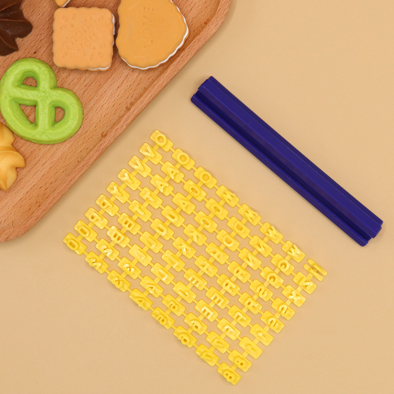 Foreign trade supply creative simulation baking mold English alphanumeric symbol stamp biscuit mold
