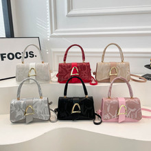 �������sб��С����Ƥ�����b�2025���s�μ��ͨ�ڳ����r��б���