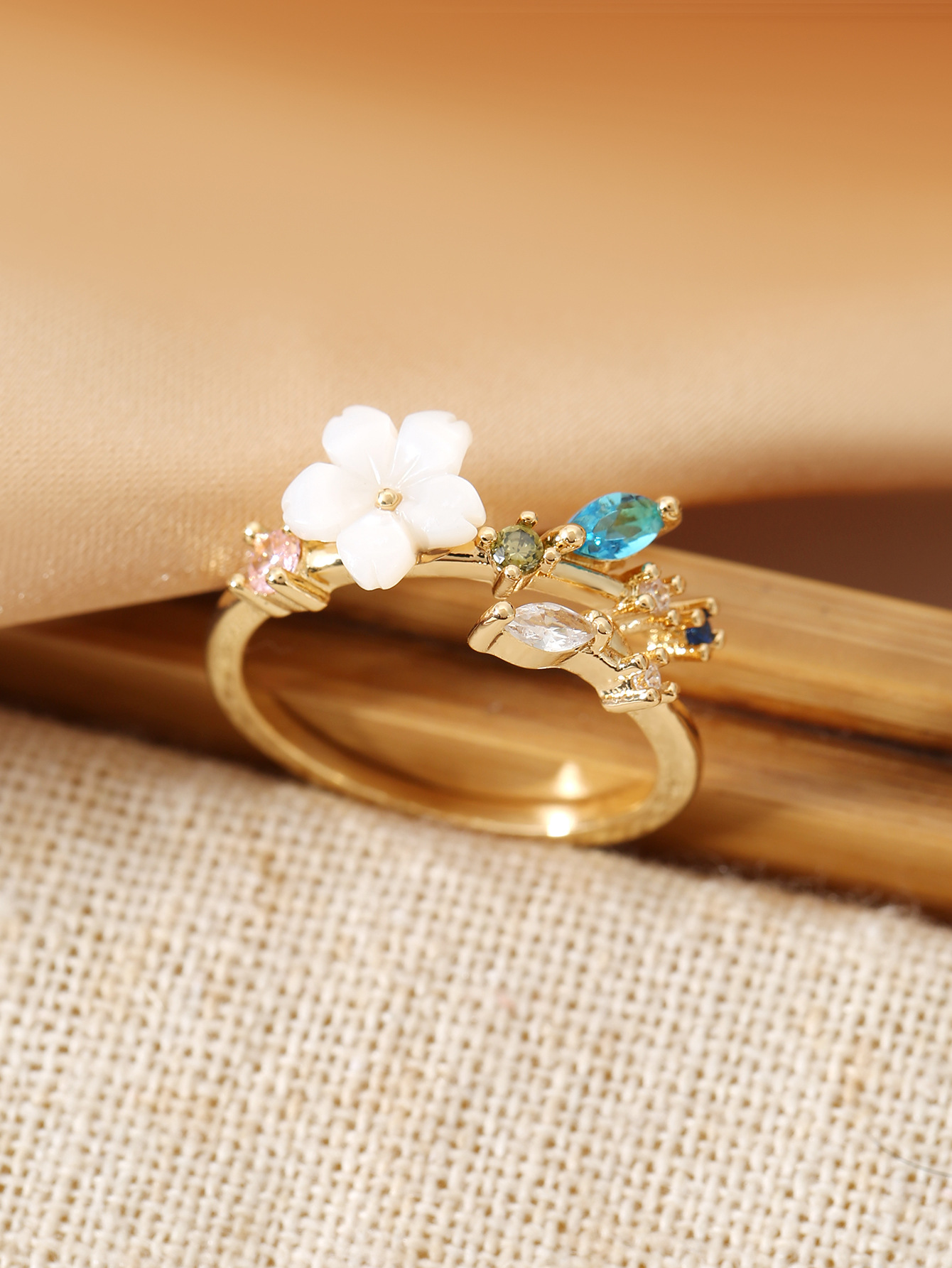 Glitzernder Ring Für Damen Elegantes Designerschmuckstück_voghion.com