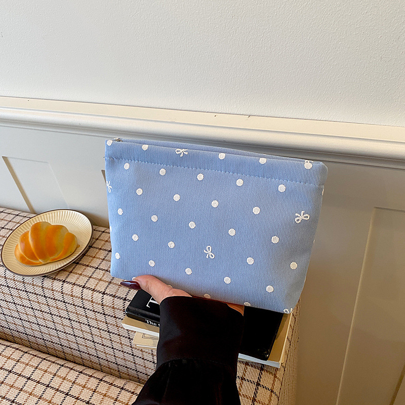 Meandruck nuevo bolso de maquillaje ligero de alto valor facial ins estudiantes tomar bolsas para salir bolsas portátiles de almacenamiento de lavado