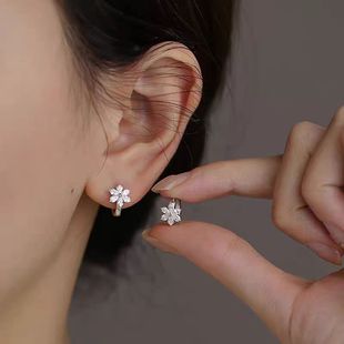 925�y��ʯ�ѻ�����Ů�߼����|С���»�����h�ٴ�r�ж��