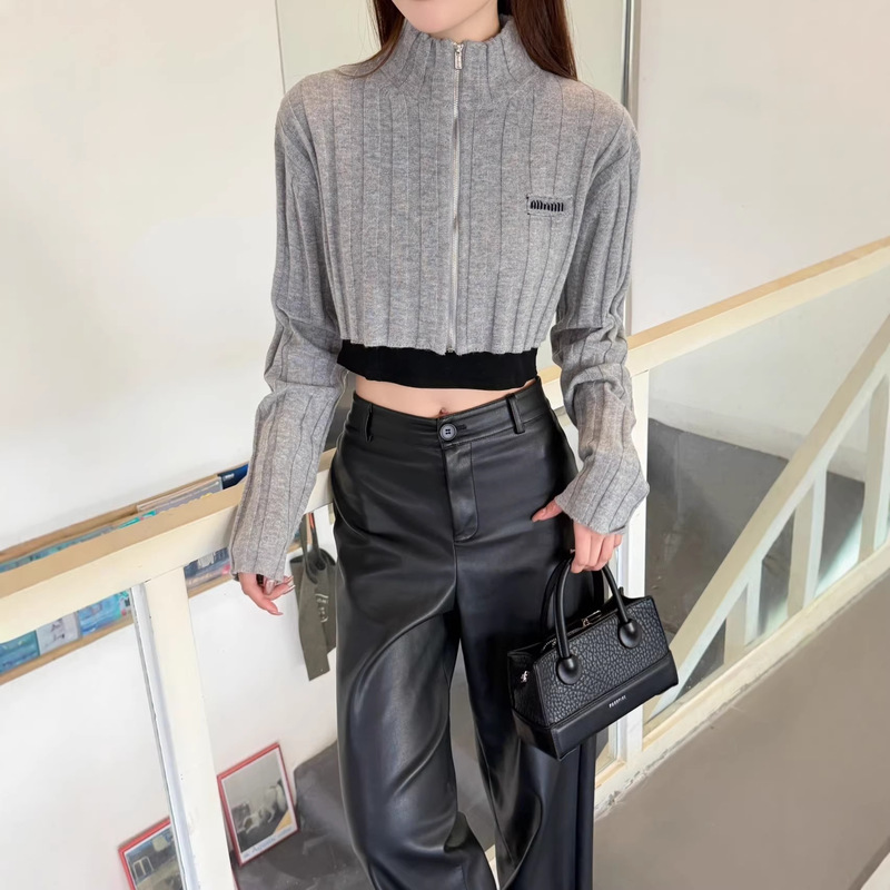 High-End mm Brand 25 Winter New Style Letter Logo Patchwork Vertical Ribbed Texture Long-Sleeve Short Knit Cardigan