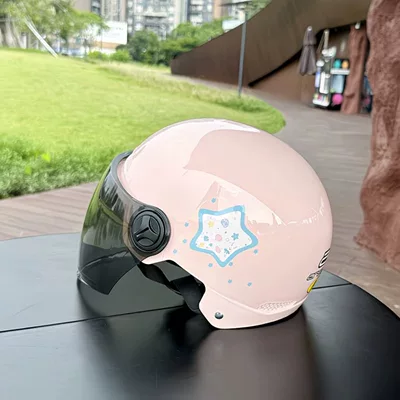 Motosiklet kaskı (dəbilqə) – half helmet for men and women - pink-long-brown-film-3c-certified-rainproof-one-size-fits-all-unisex-head-circumference-53-60cm