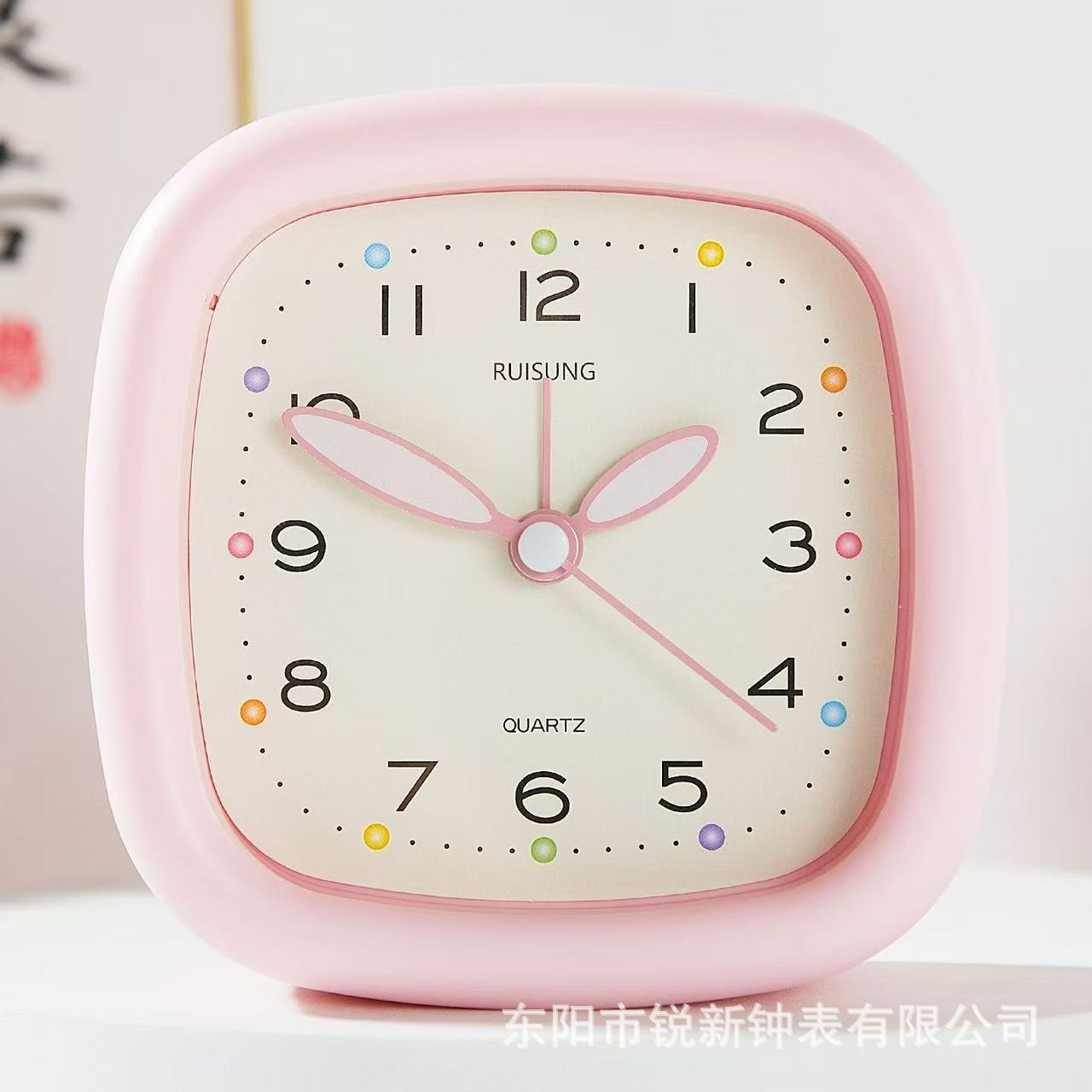 Reloj de despertador de viento crema estudiante perezento despertar reloj de moda silencioso minimalista luz nocturna niños reloj de aprendizaje