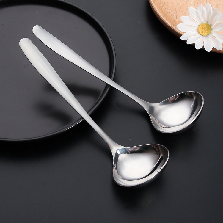 304 stainless steel soup spoon home use long handle spoon large head round spoon kitchen hot pot spoon hotel drinking spoon tablespoon rice spoon