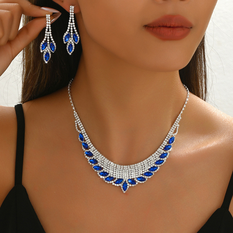 Bridal Jewelry Two-piece Wedding Dress Accessories European and American High-end Luxury Super Flash Blue Diamond Necklace Earrings suit