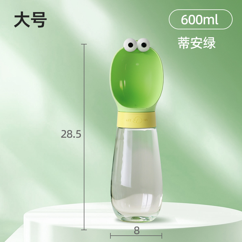 Nuevos perros transfronterizos lindos dibujos animados anticaldor fuera de la olla de agua para gatos viajar taza de agua para mascotas beber portátil