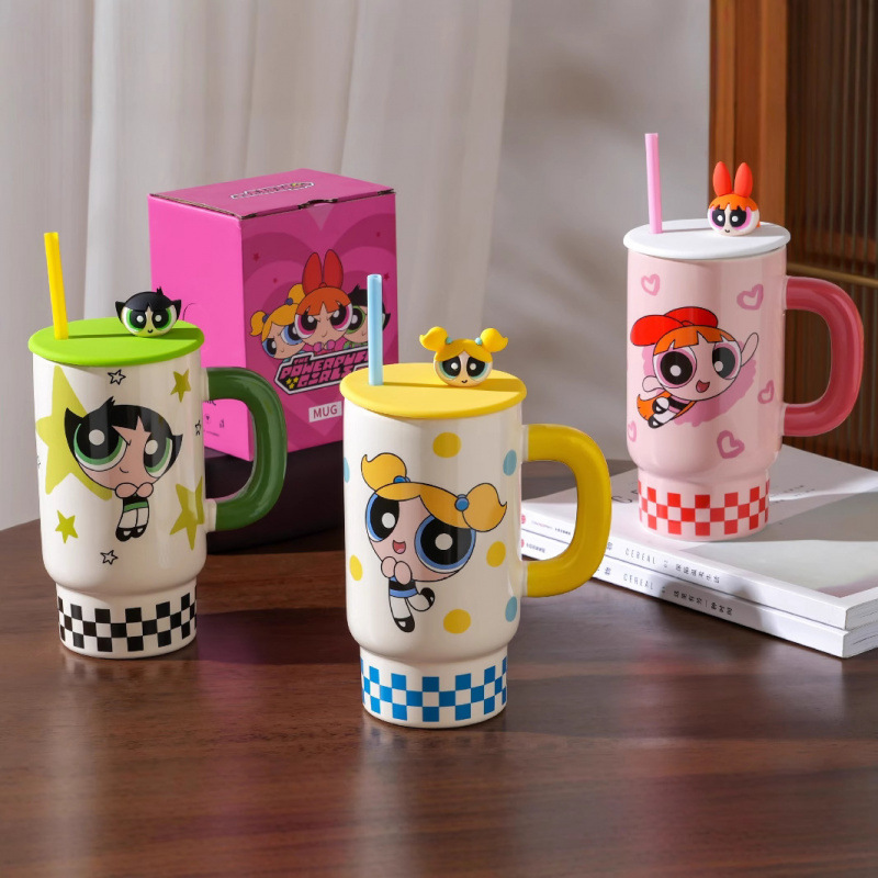 Auténtica taza de cerámica de la pequeña policía de la familia encantadora taza de gran capacidad con cubierta de paja taza de agua taza de dibujos animados