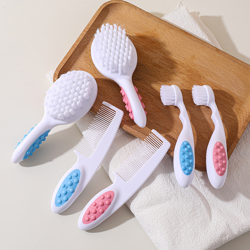 Traje de cepillo de Peine de nylon de dos colores para bebés Baño Cuidado del baño Cepillo de pelo suave para niños