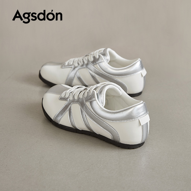 Zapatos de entrenamiento de plata de Augu Shi Deng para mujeres 2025 nuevo otoño ligero Agan skate zapatos deportivos retro con suela plana