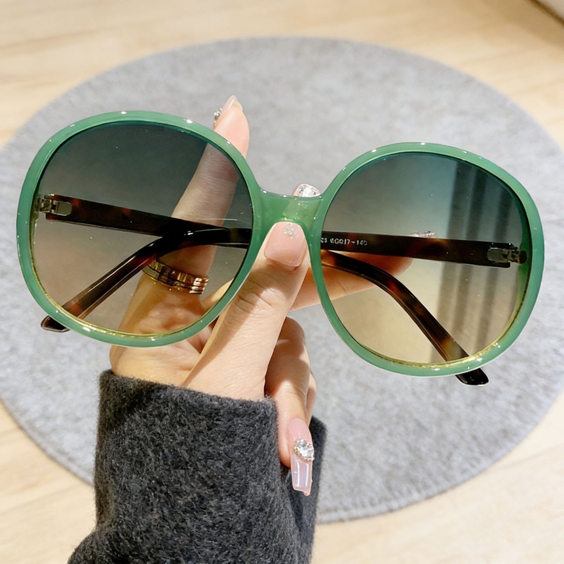 Oversized Round Sunglasses For Men And Women Uv Protection Fashion_voghion.com