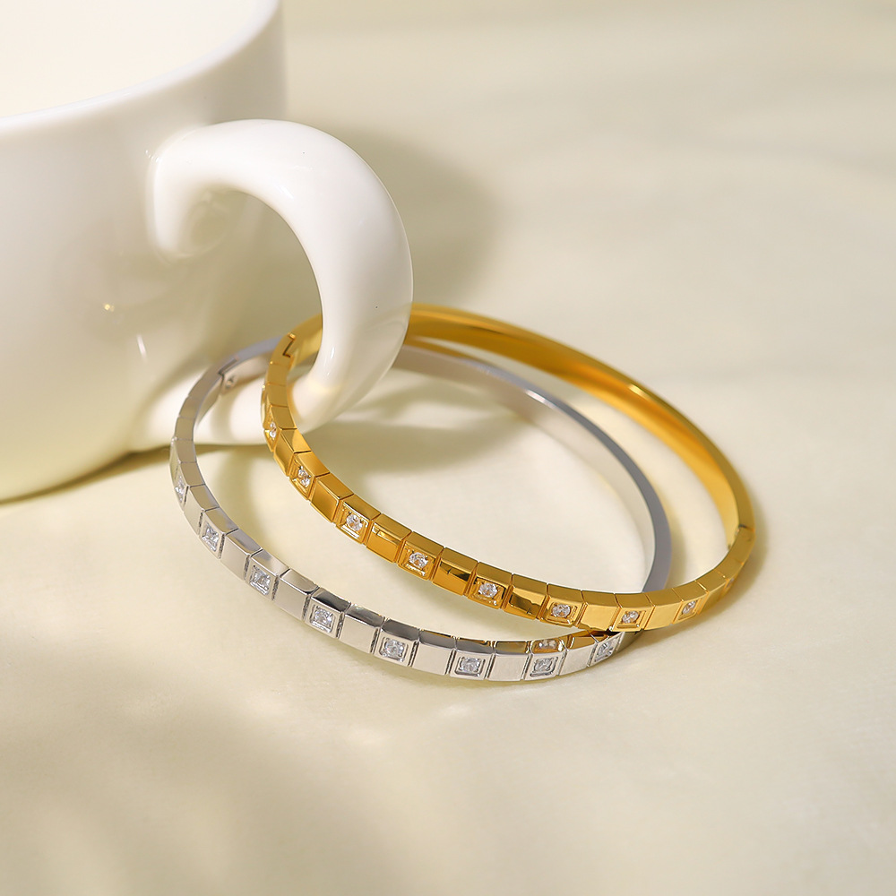 Estilo INS europeo y americano acero inoxidable 18K oro real galvanoplastia color blanco circonio pulsera de oro joyería sin decoloración transfronteriza