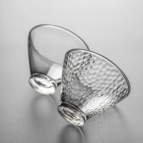 Thickened heat-resistant transparent glass cup, tea drinking cup, small tea cup, kung fu tea set, personal wine cup, bamboo hat cup, single cup