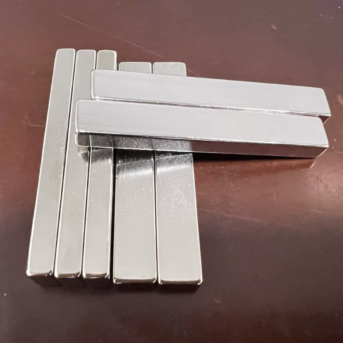 钕铁硼磁性材料永磁材料强磁方块磁铁79X12X7