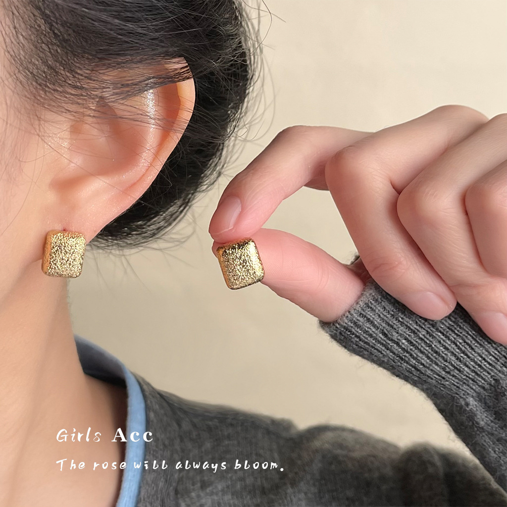 未标题-2_0007_耳语场景新水印 拷贝 8.jpg