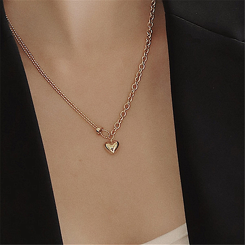 Fashion Splicing Chain Peach Heart Pendent Alloy Necklace display picture 4