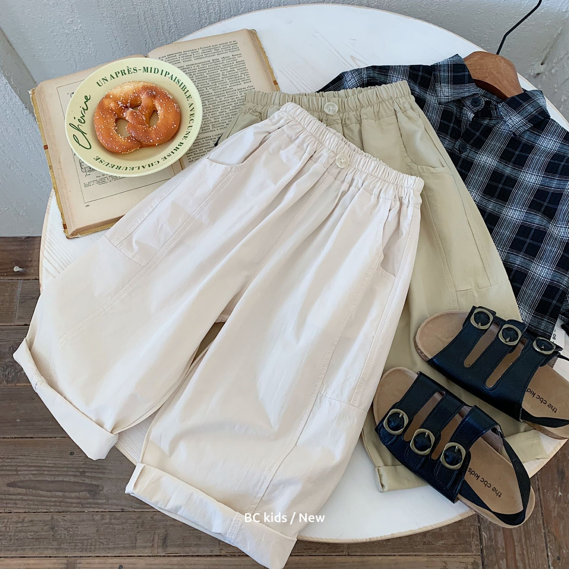 Children's spring solid color trousers for boys
