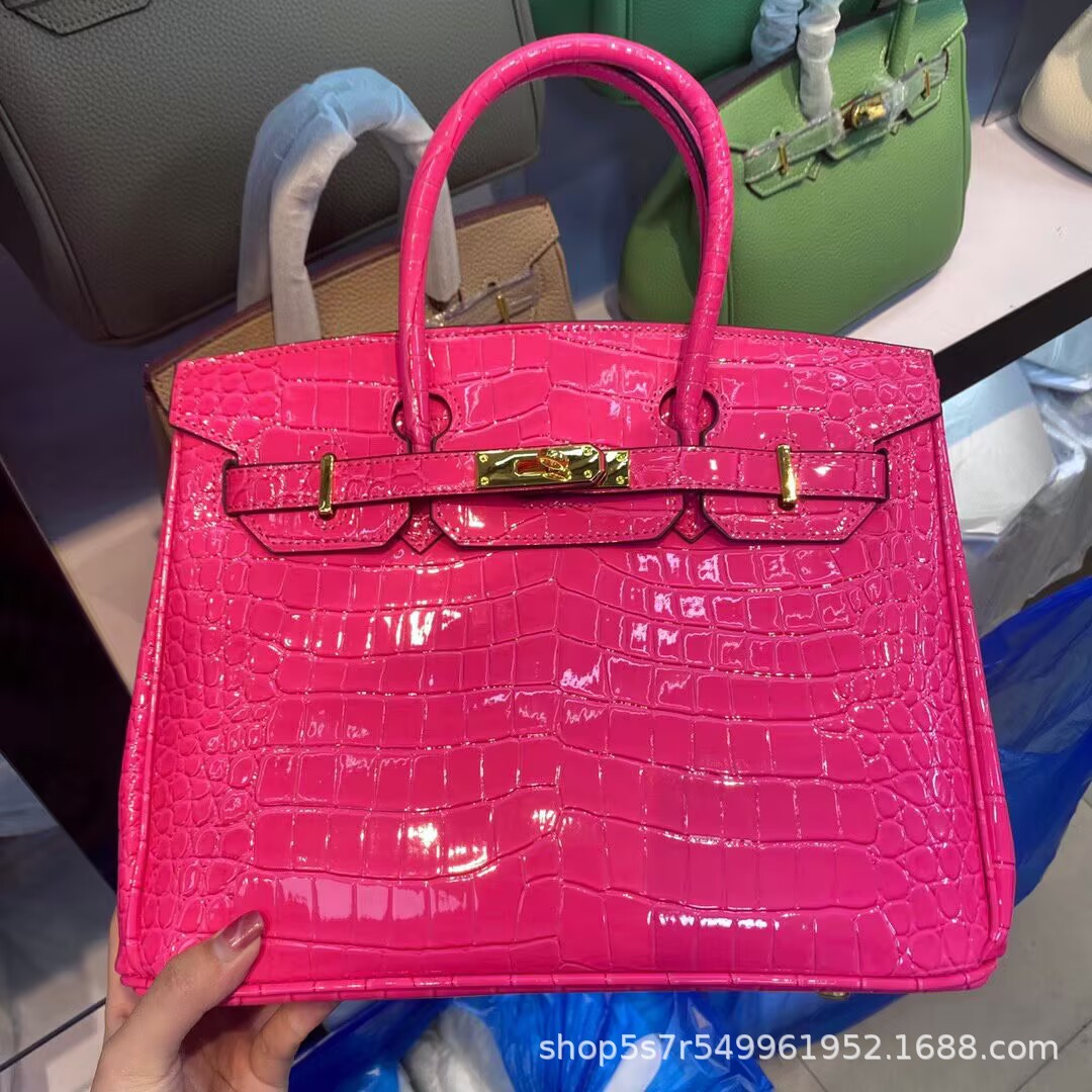 Leather platinum shoulder bag