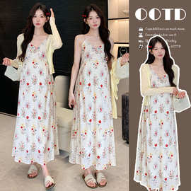 孕妇装夏装法式吊带碎花连衣裙子新款海边度假绝美长裙防晒两件套