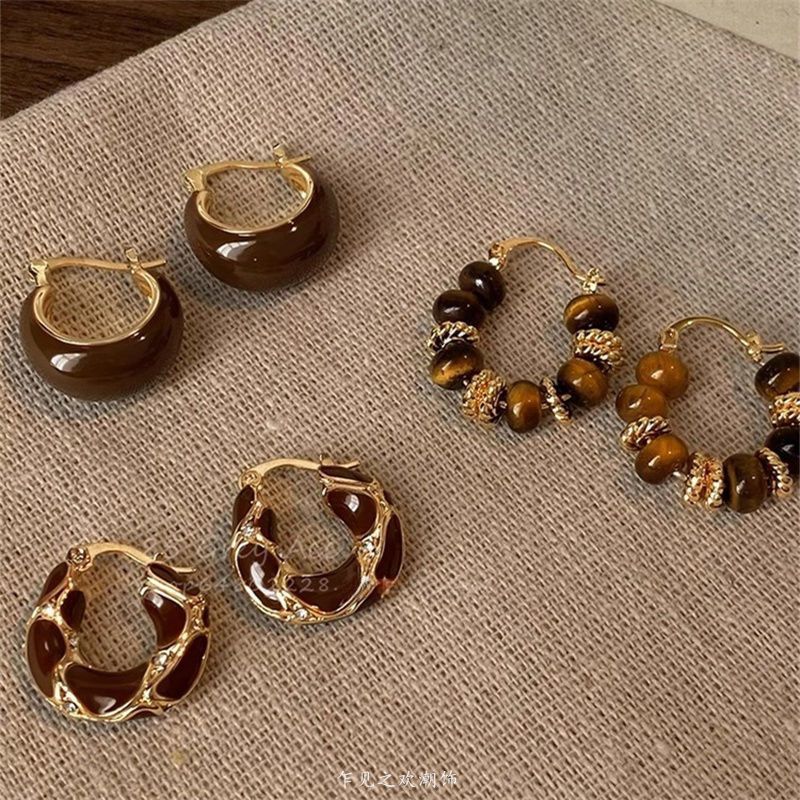 Sonbahar Kış Maillard Kaplan Gözü Taşı Küpe Retro Çok Amaçlı Şık Küpe Lüks Yüksek Kalite Basit Moda Kulak Aksesuarı Kadın