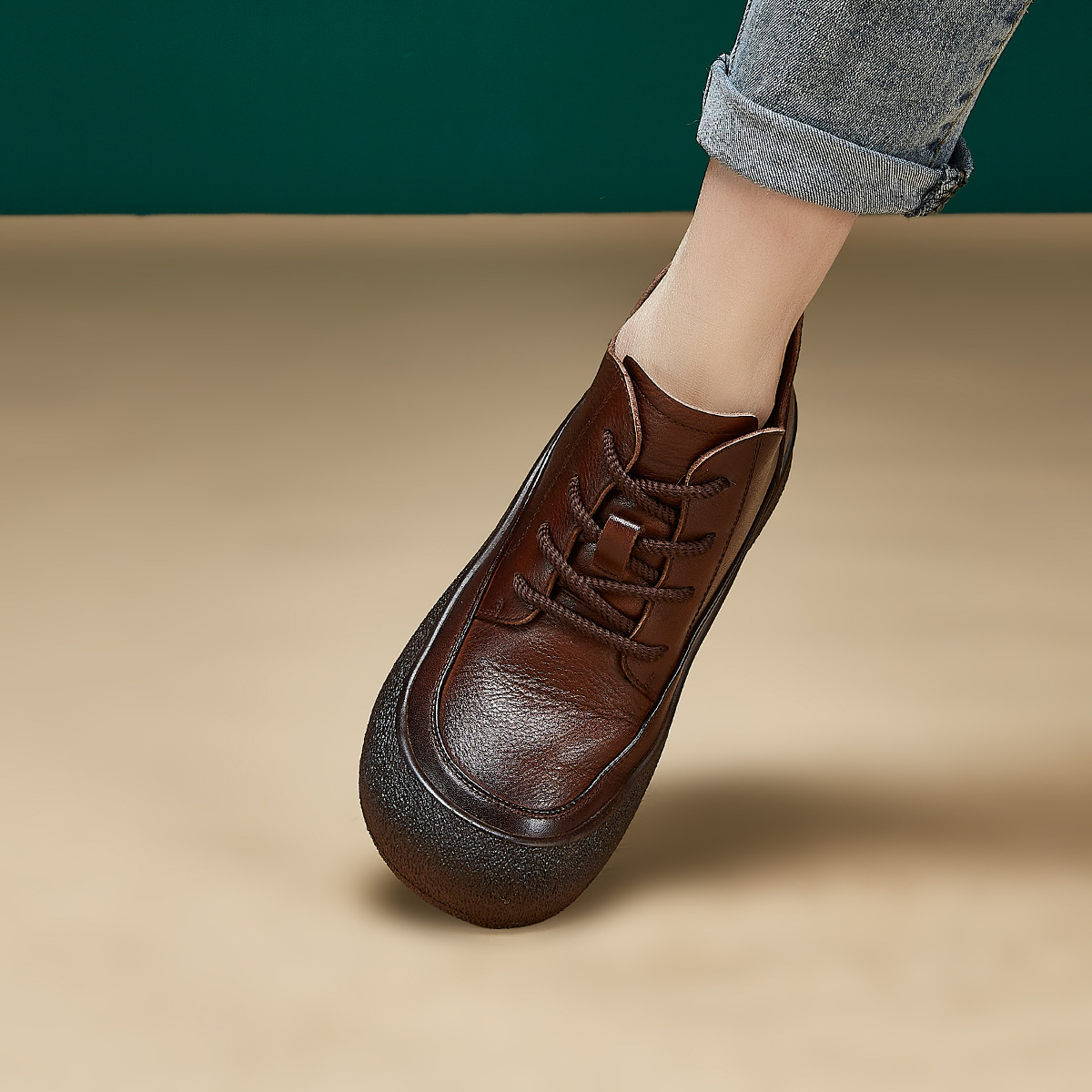 皮靴2025秋冬季新款厚底手工复古短靴女鞋加绒保暖百搭棉鞋妈妈鞋