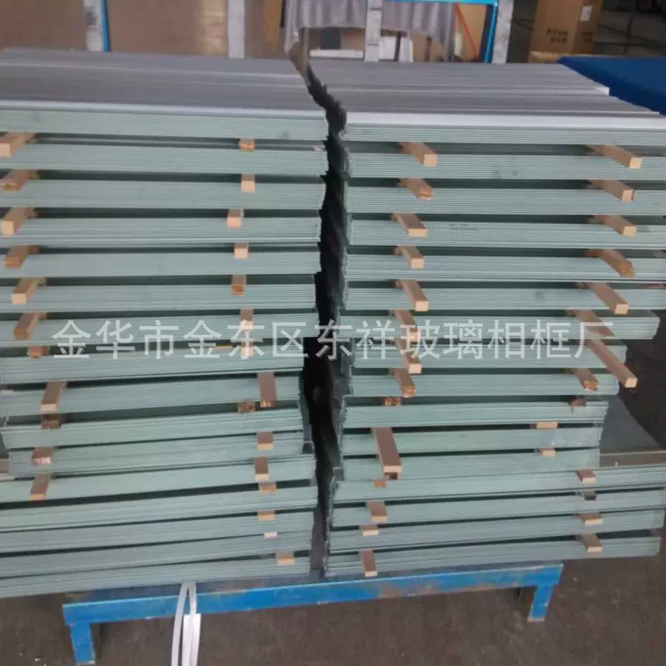 厂家批发白玻璃不规则玻璃加工耐高温切割丝印钟表玻璃钢化玻璃