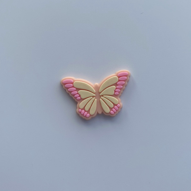 Amazon transfronteriza zapatos flor paz amor PVC de dibujos animados de goma suave agujero zapatos accesorios zapatos decoraciones accesorios en stock