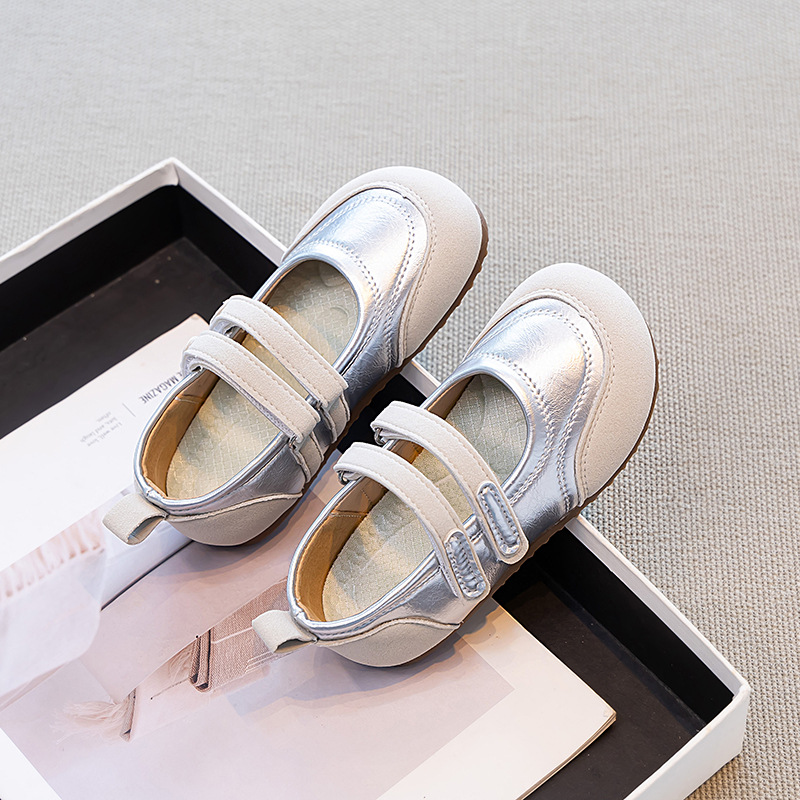 Zapatos de cuero para niñas, zapatos de cuero superficiales de Marizhen, 2025 otoño, nuevos zapatos de belleza de base suave para niñas, zapatos de princesa para niños, moda