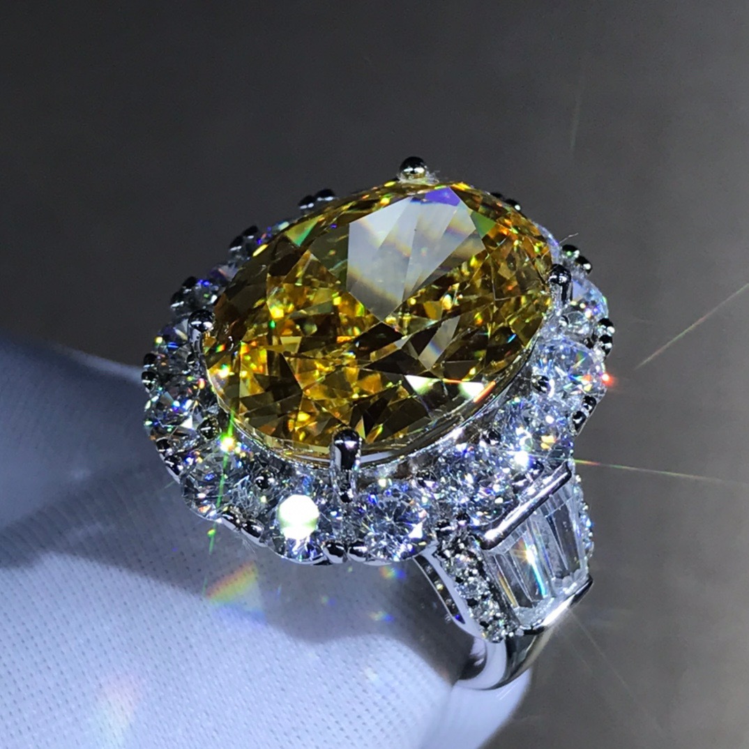 10 quilates VVS grado D color 3EX con incrustaciones de diamantes de alto carbono importados anillo de plata de ley electrochapado de cinco capas de espesor de platino de la joyería