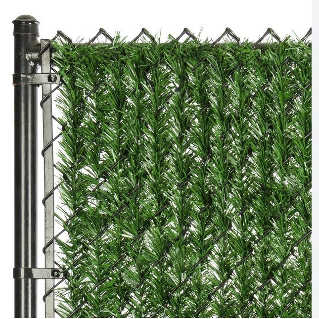 Red de césped de cadena de cadena cerca de aislamiento cerca de césped falso de PVC protección retardante de llama cerca de alambre de paja