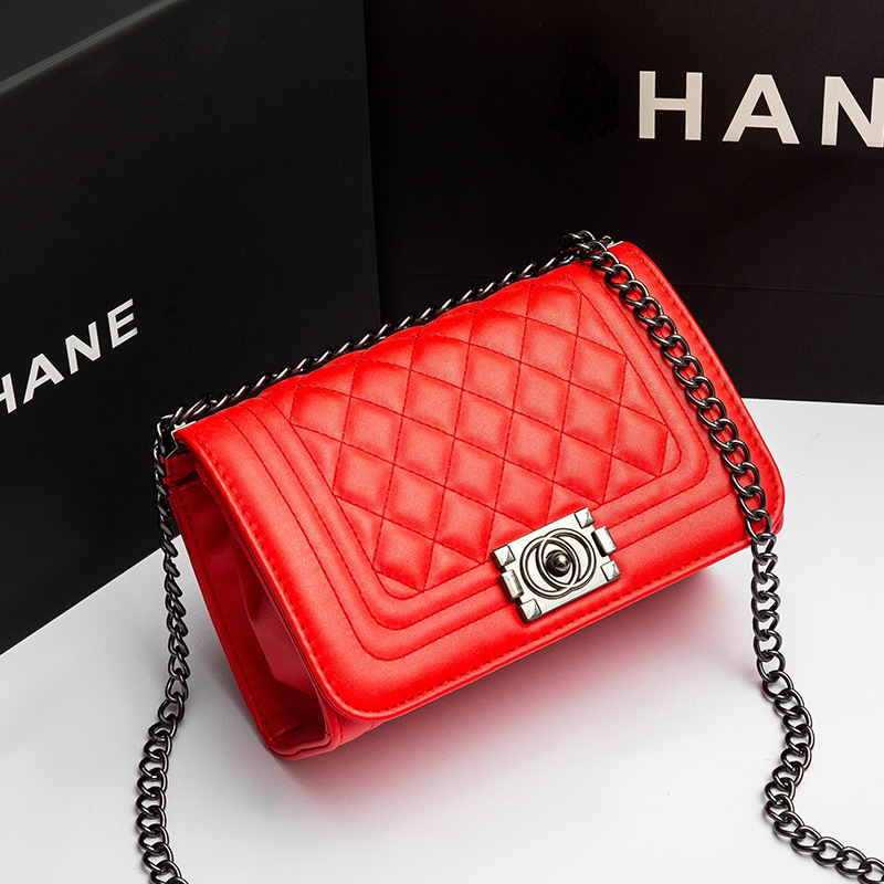 Bolso de las mujeres Nuevo 2024 Chanel estilo rombo cadena bolsa de Internet de la celebridad simple bolsa de mensajero del hombro ocasional pequeña bolsa cuadrada