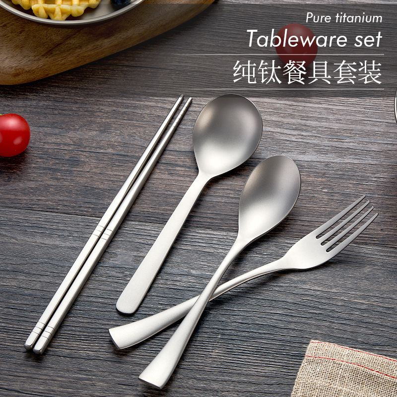 Pure Titanium Spoon Household Dining Spoon Spoon Spoon Spoon Long Handle Mixing Spoon Thickened Western Spoon Outdoor Portable Titanium Tableware