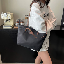 包包女2025春季新款韩版时尚简约洋气大容量托特包女士单肩腋下包