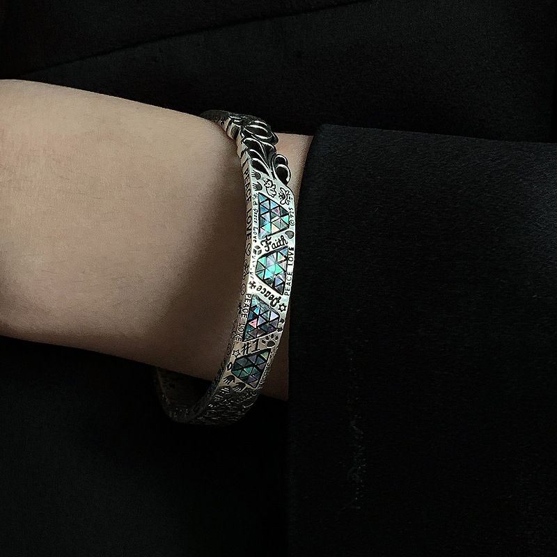 Inlay Design Vintage Style Style Vintage Style Totem Letter Copper Inlay Shell Bangle