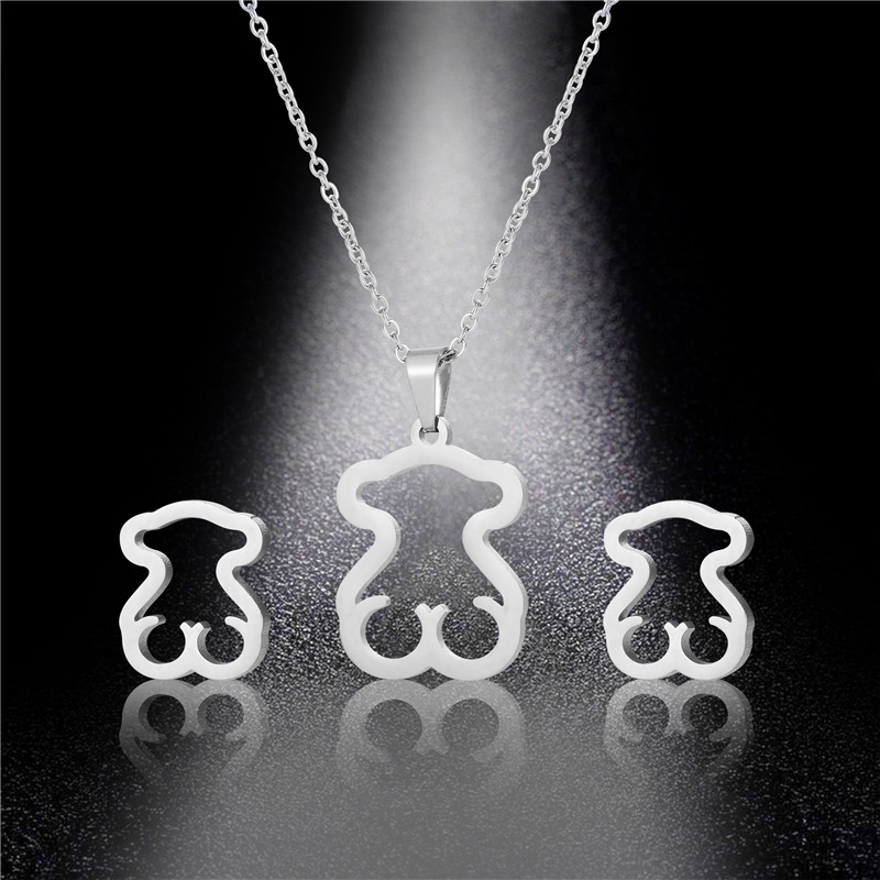 Simple Fashion Hollow Bear Stainless Steel Necklace Earrings Two-piece Set Wholesale Nihaojewelry display picture 2