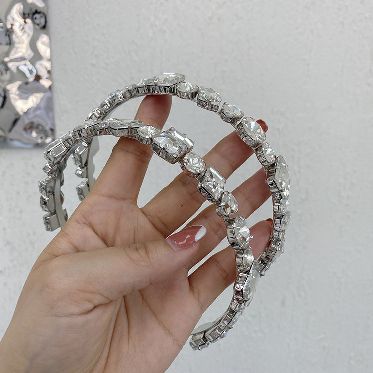 Baroque Full Diamond Alloy Headband Wholesale display picture 5