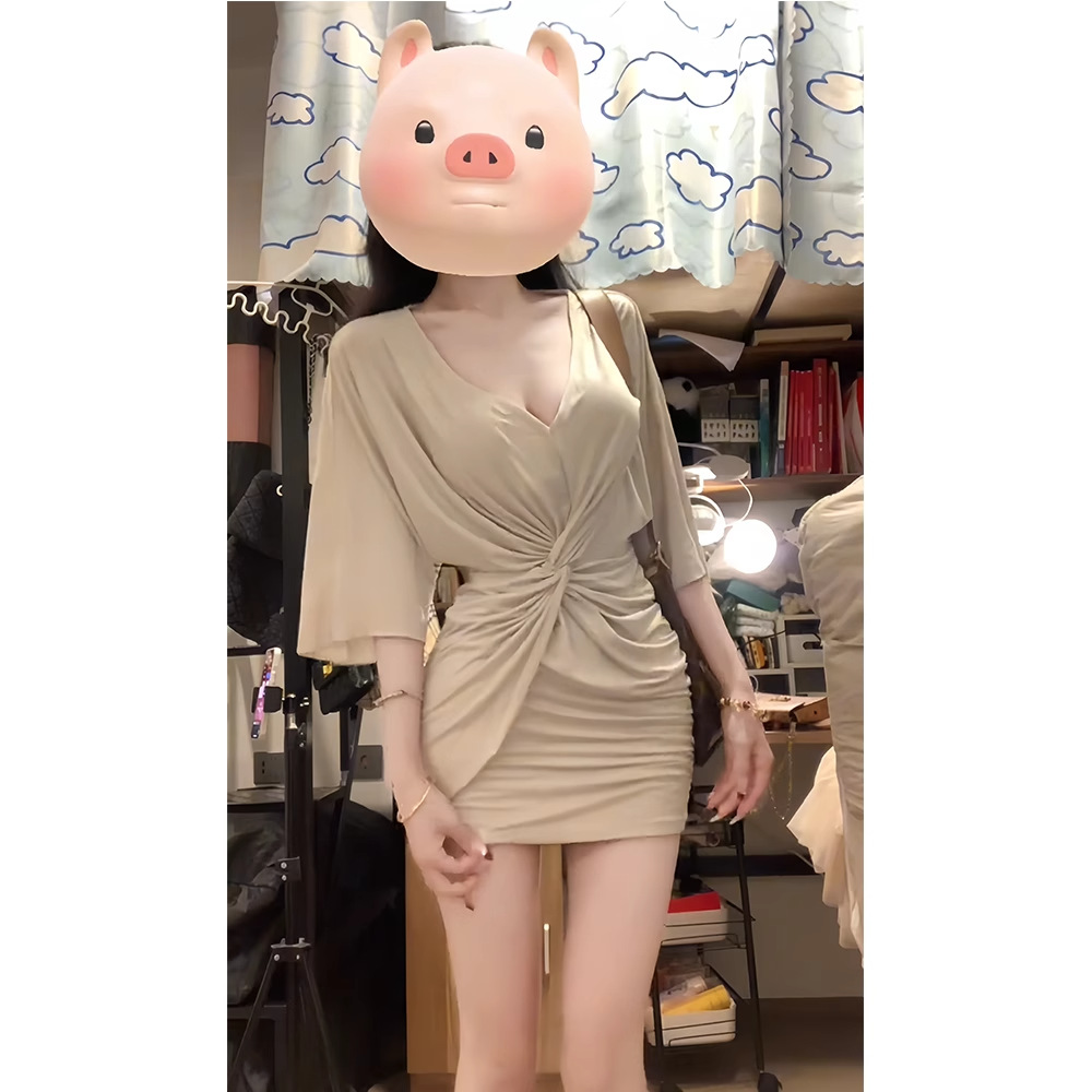 약간 뚱뚱한 mm 순수한 욕망 매력 스타일 v 넥 반팔 드레스 여성 여름 새로운 스타일 허리 주름 탄성 엉덩이 커버 짧은 스커트
