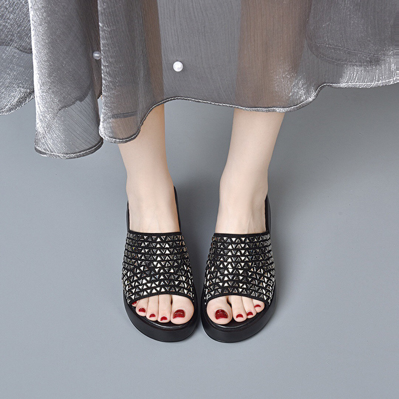 Sandal cao gót nữ đế dày đính đá lấp lánh quai ngang da thật — Màu đen