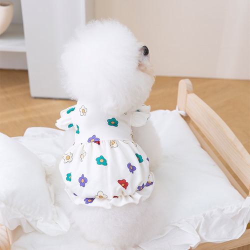 24 spring and summer new cute little flower dog dress cat flying sleeve skirt Bichon Teddy pet clothes