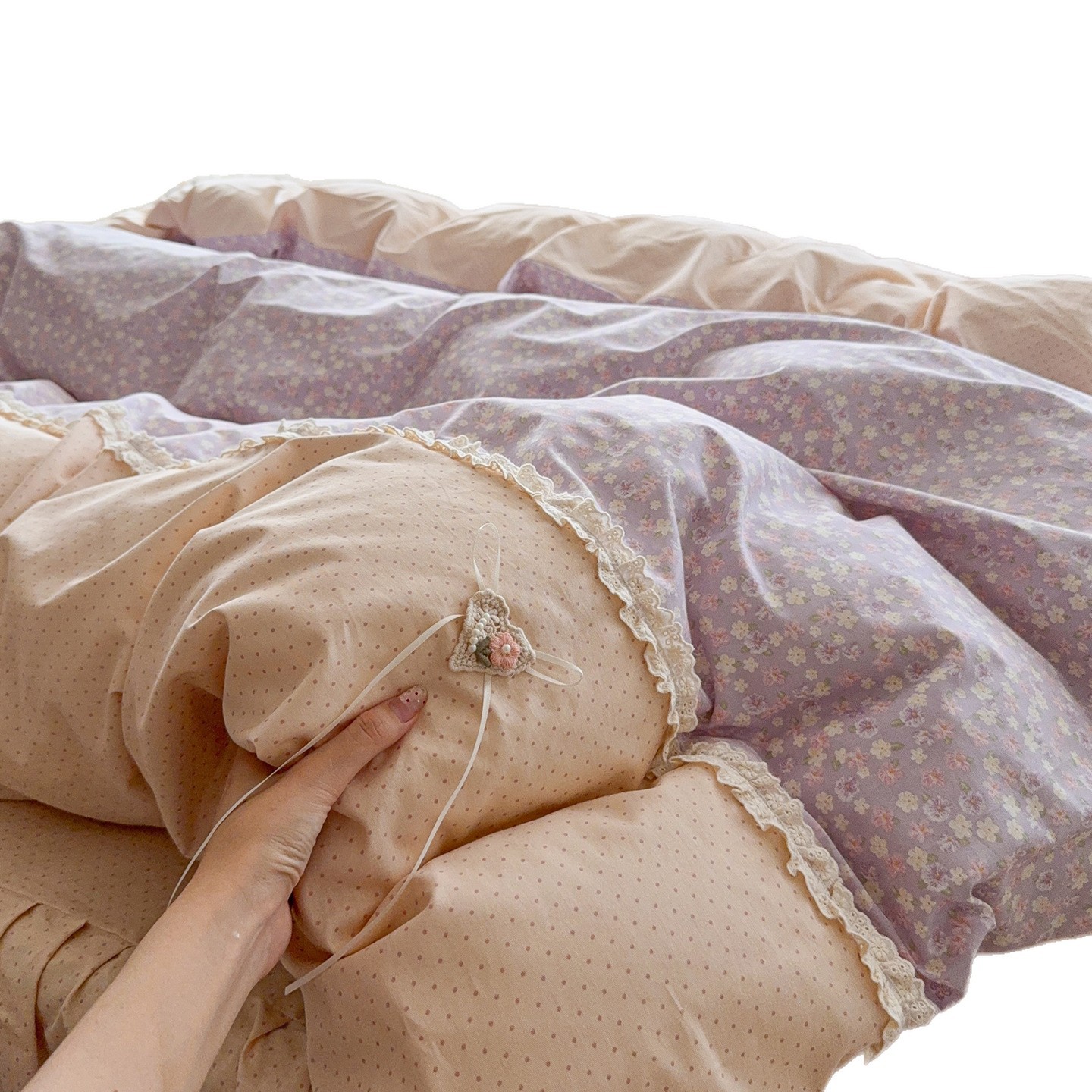 2026 nuevos productos 100% algodón flor pequeña bordada encaje de cuatro piezas sábanas cubiertas faldas de cama cuatro estaciones ropa de cama