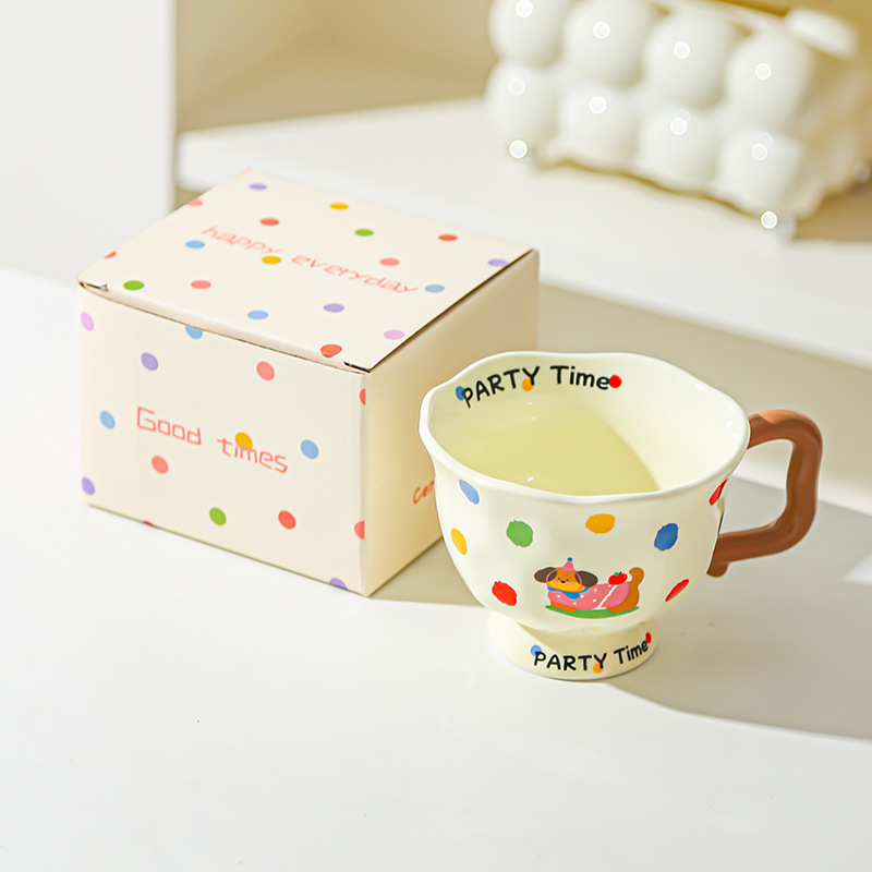 Taza de cerámica de moda creativa Regalo de oficina Taza para el hogar Taza de café Taza de agua Taza de desayuno Feliz cumpleaños
