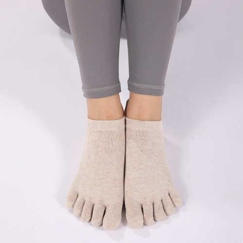 Yoga socks, overseas trade socks, slip-resistant point-glued yoga socks, factory direct supply foreign trade socks, dropshipping one piece