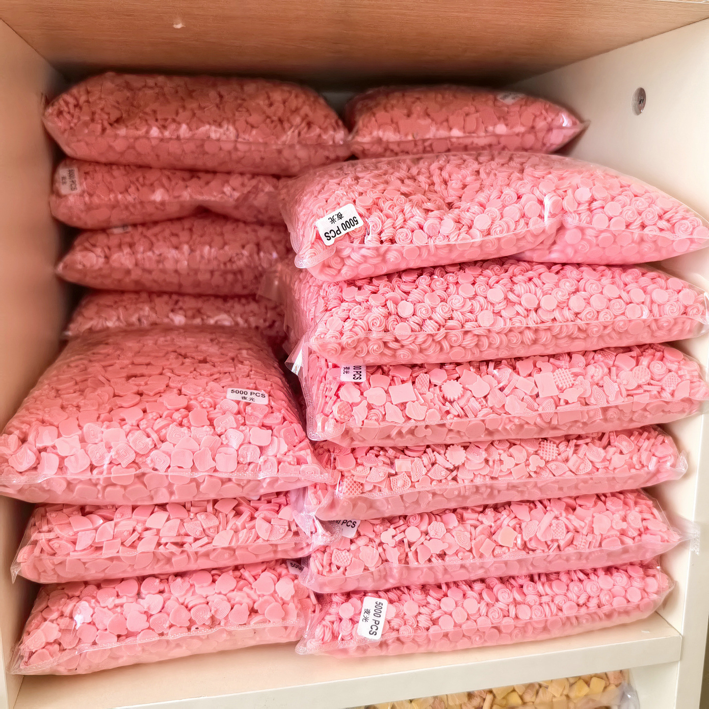 食玩巧克力树脂美甲饰品配件长期现货0005