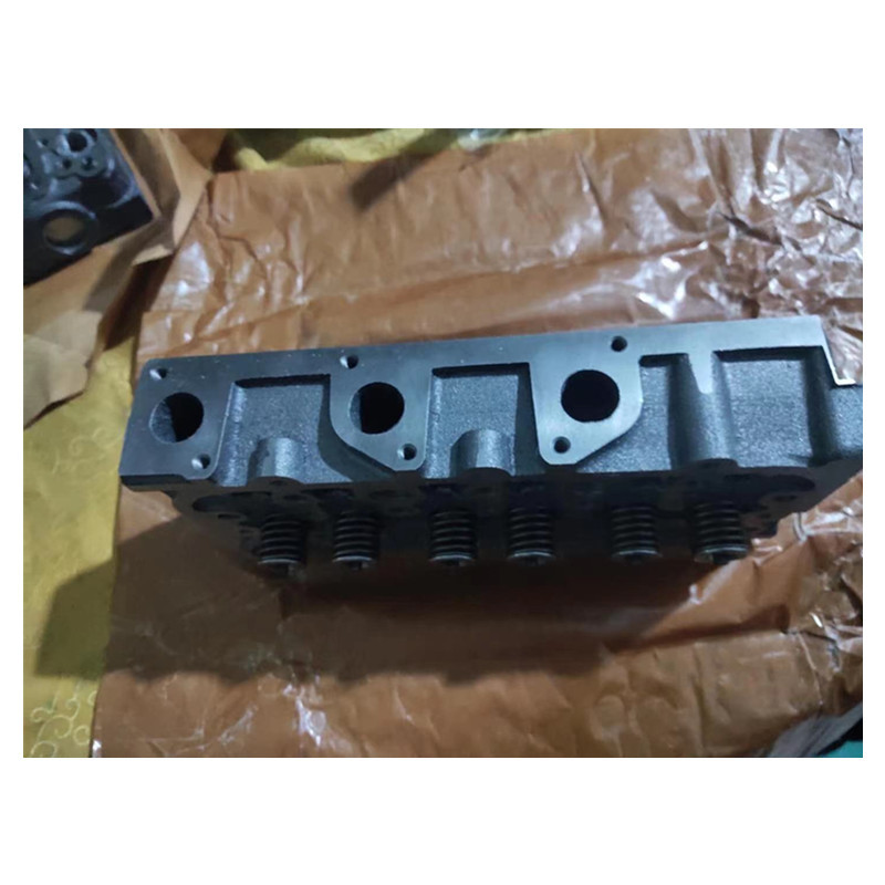 Factory direct diesel engine cylinder head assembly D902 three-cylinder cast iron cylinder head assembly D902