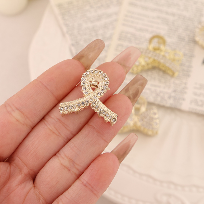 Rhinestone y clip pequeño